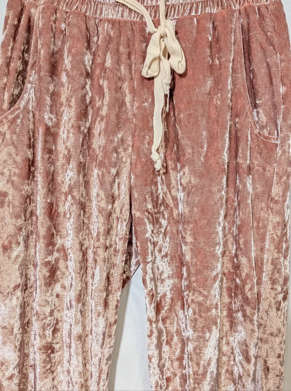 POL Dusty Rose Crushed Velvet Hoodie Jogger Set Size S